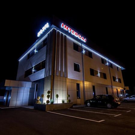 Hotel Intergaj بييلينا المظهر الخارجي الصورة