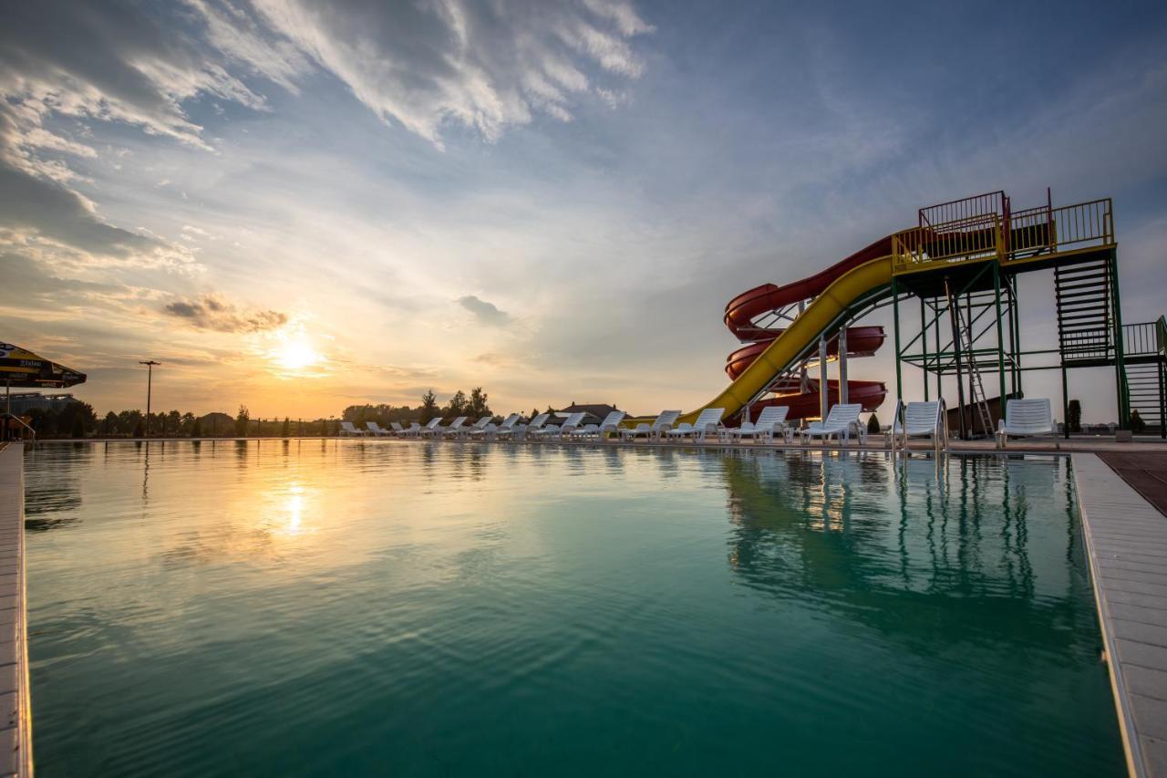 Hotel Intergaj بييلينا المظهر الخارجي الصورة
