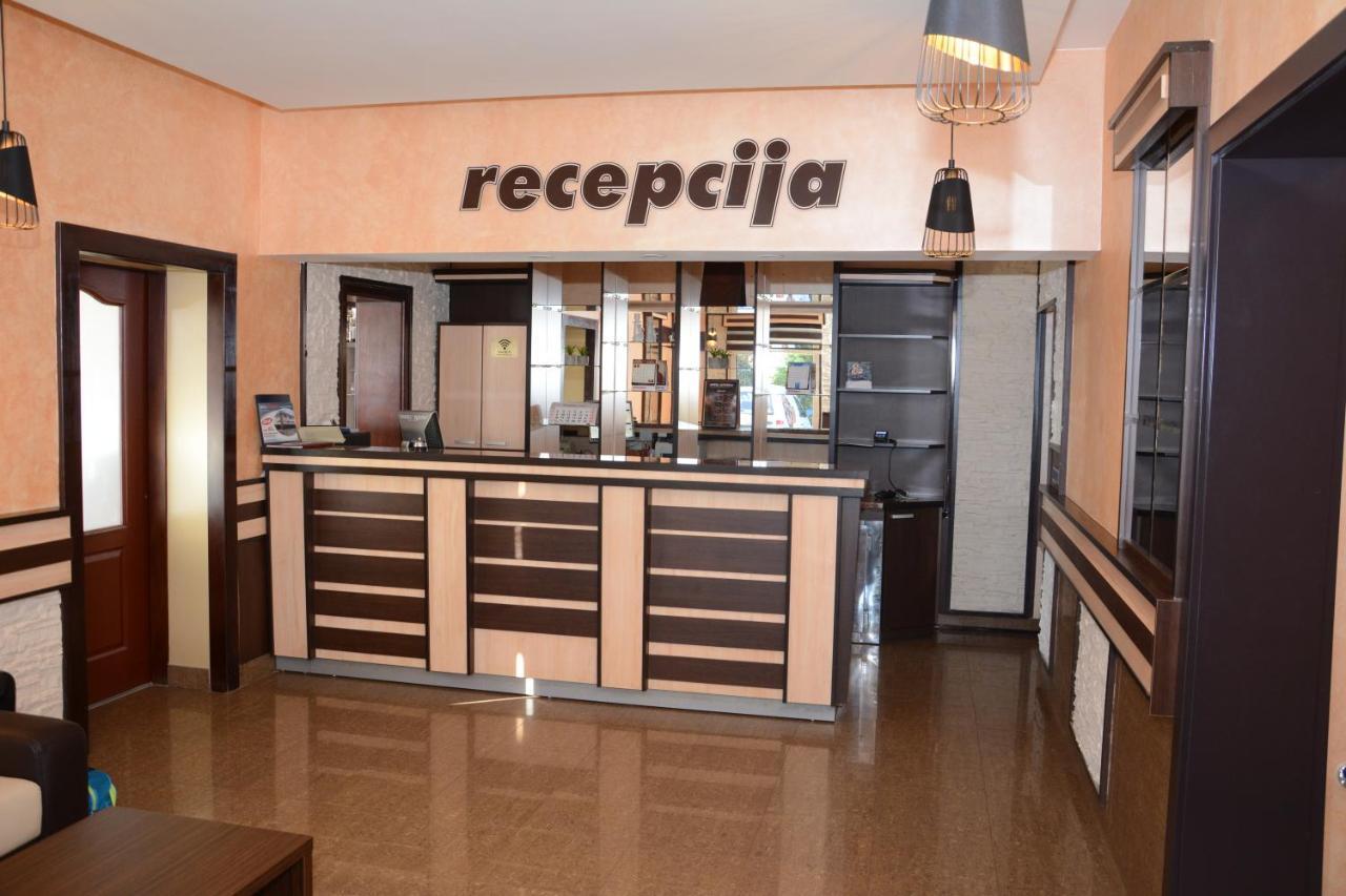 Hotel Intergaj بييلينا المظهر الخارجي الصورة